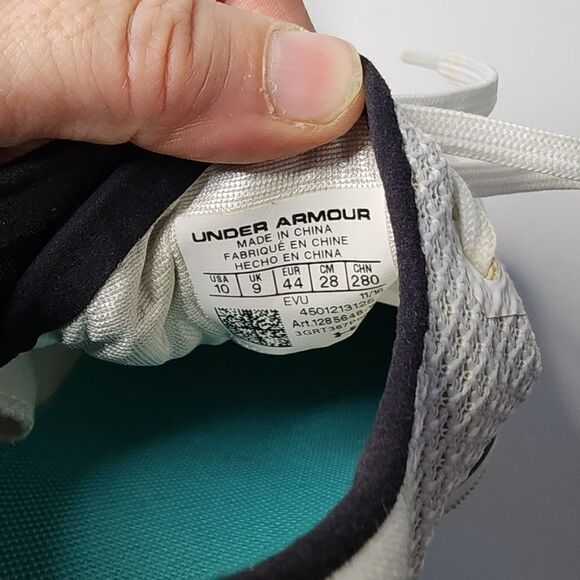 Under ArmourUNDER ARMOUR MEN'S UA CHARGED ULTIMATE 2.0 - Picture 4 of 8